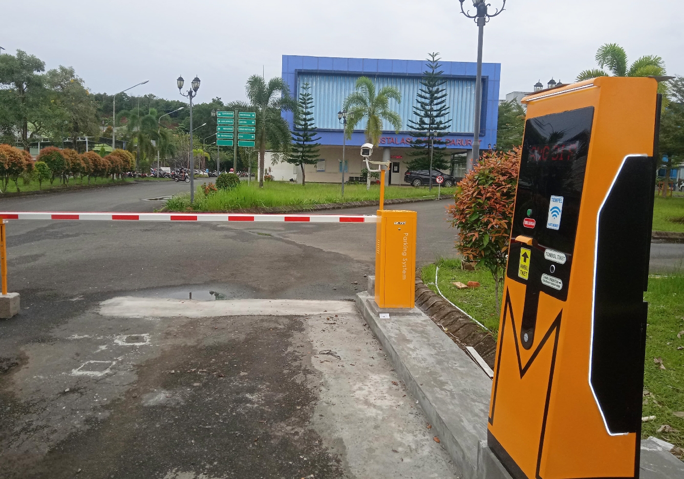 Software Sistem Parkir Manless di RS Marina Permata Kalimantan Selatan