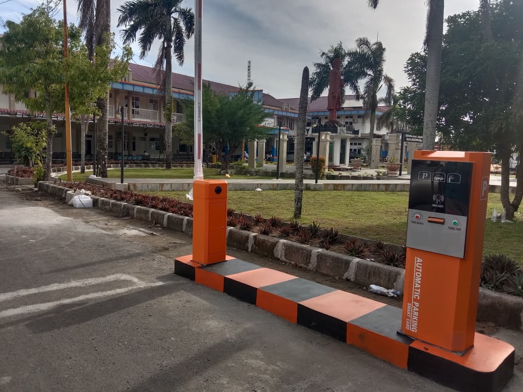 Software Sistem Parkir Manless di RSUD F.L Tobing Kota Sibolga